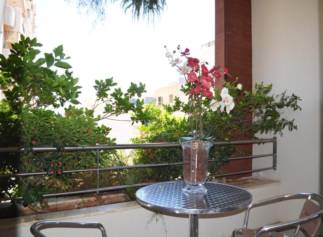 Nest 1 Hotel Beirut Luaran gambar